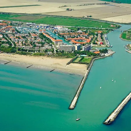 Luminous Flat With A Big Terrace Apartament Porto Santa Margherita di Caorle
