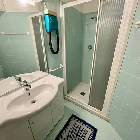 Apartament Luminous Flat With A Big Terrace